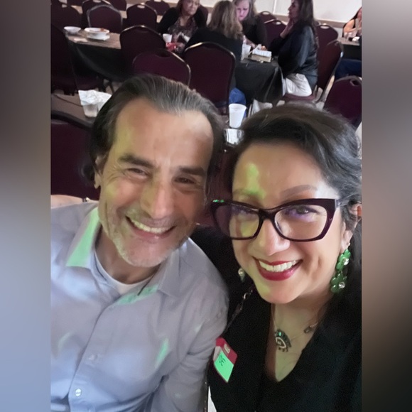 Meet your Posher, Aide - Picture 2 of 16